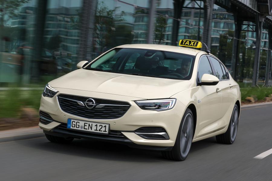  Opel Insignia Grand Sport Taxi 2018 года  (фото 4 из 7)